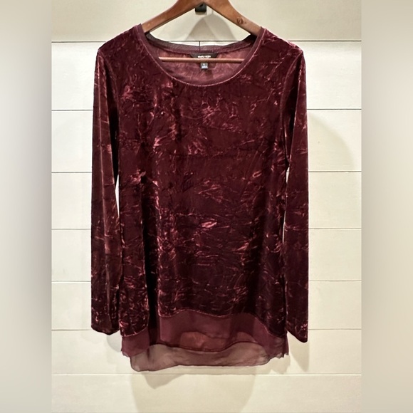 Simply Vera Vera Wang Tops - Simply Vera Velvet Krinkle Shirt